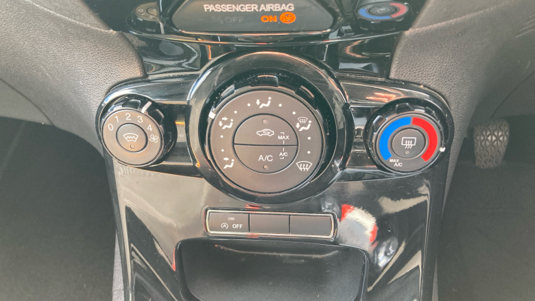 Ford Fiesta 1.0 EcoBoost Zetec 5dr Petrol Hatchback